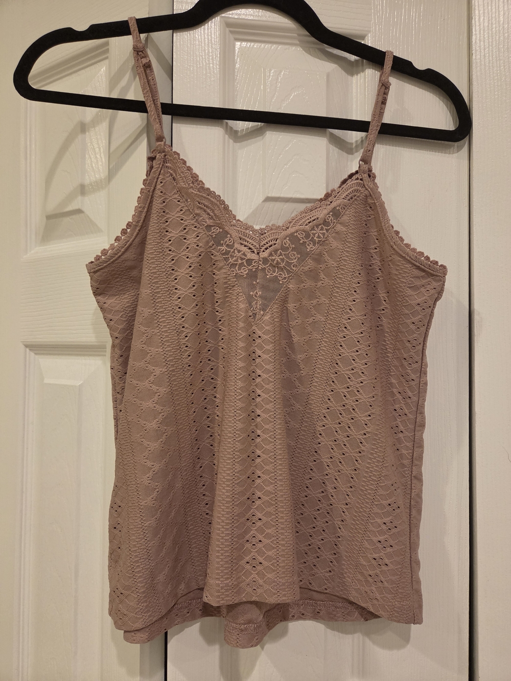 SHEIN Lace Eyelet Spaghetti Strap Cami - Mauve Pink
